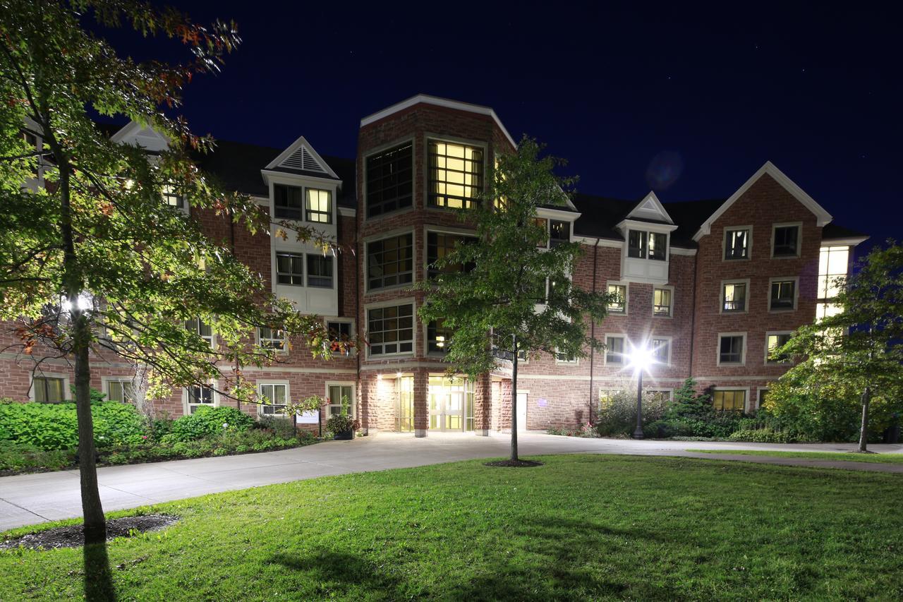 סאקוויל Mount Allison Summer Accommodations מראה חיצוני תמונה