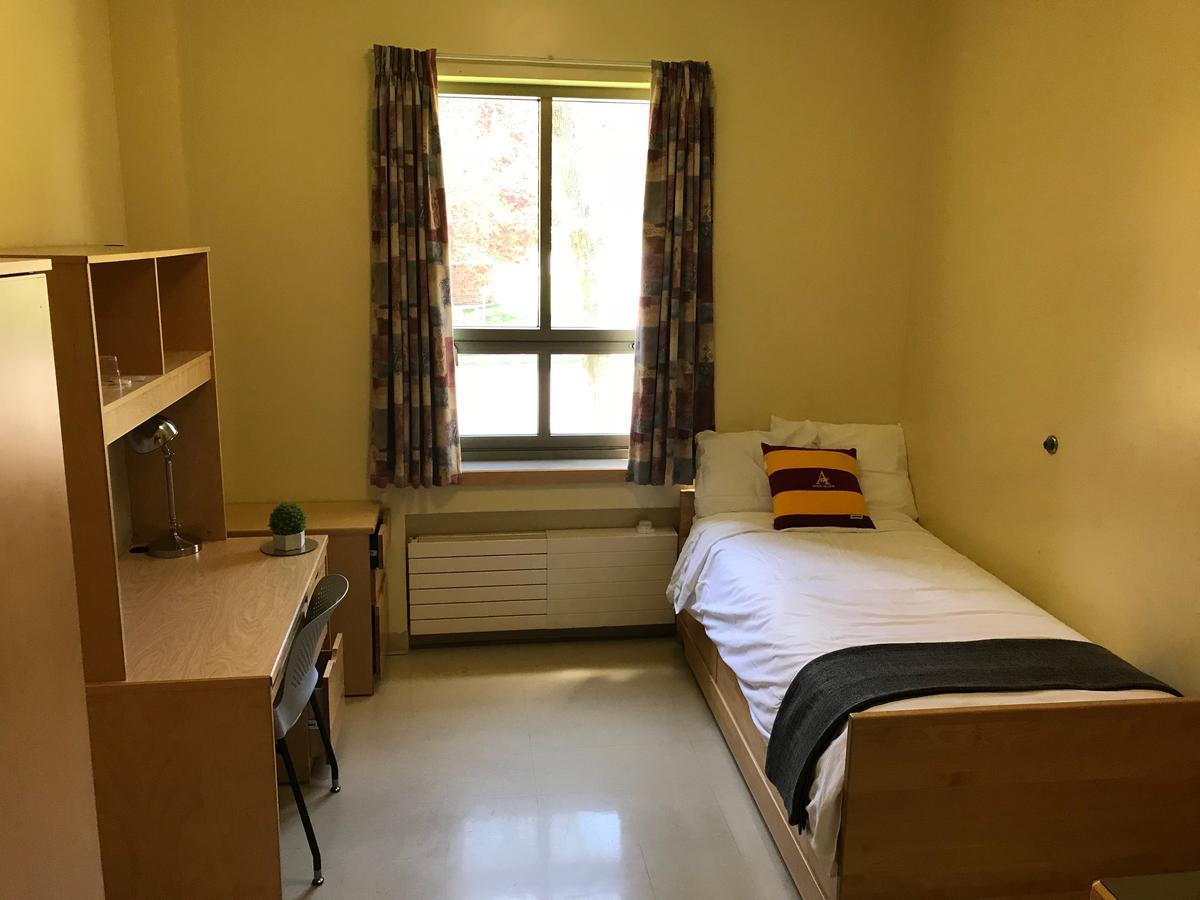 סאקוויל Mount Allison Summer Accommodations מראה חיצוני תמונה